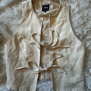 Zara Size XS Tie Up Top